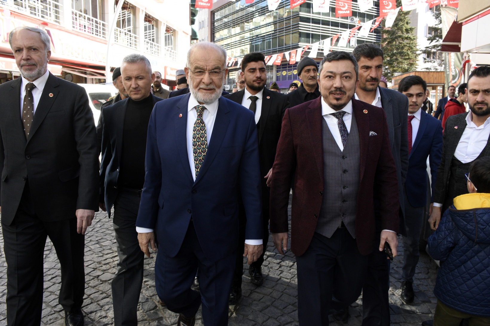 Karamollaoğlu Gümüşhane’de 1