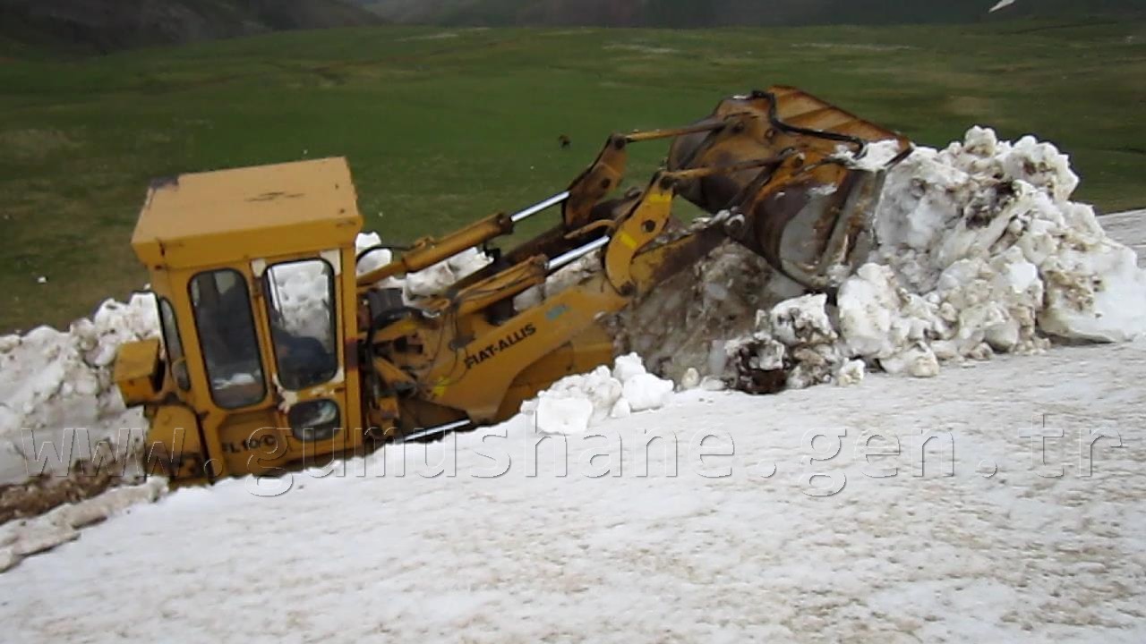 Gümüşhane'de Haziran Ayında Karla Mücadele 3