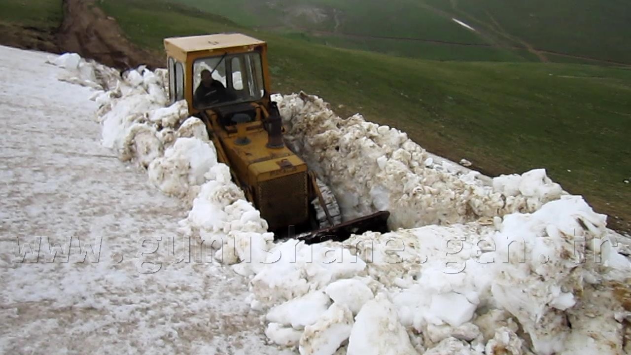 Gümüşhane'de Haziran Ayında Karla Mücadele 5