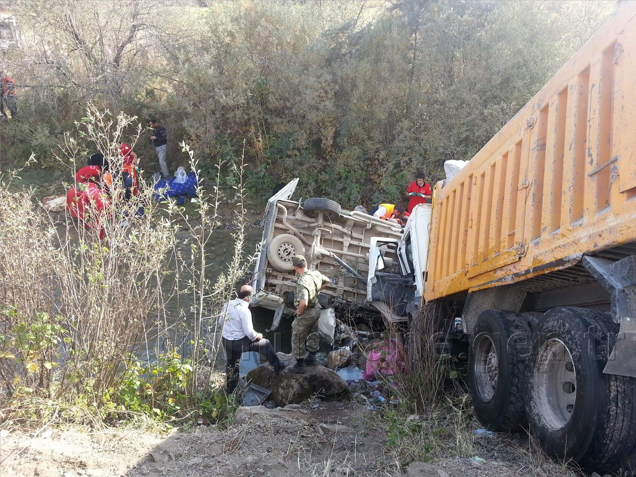 Kelkit'te Katliam Gibi Kaza: 10 Ölü, 3 Yaralı 1