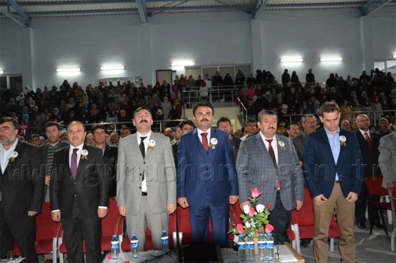 Kelkit’te kutlu doğum coşkusu kapalı spor salonuna sığmadı 1