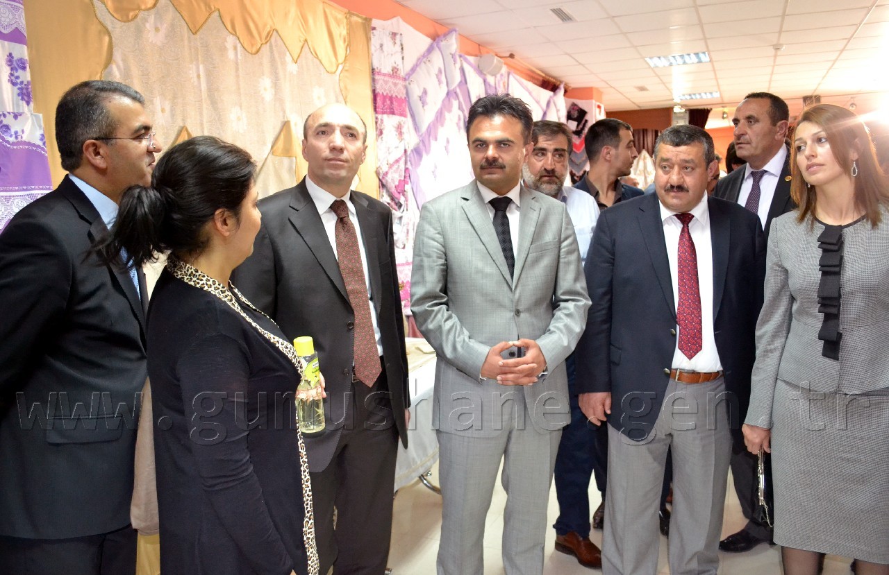 Kelkit Halk Eğitim'den Yılsonu Sergisi 1