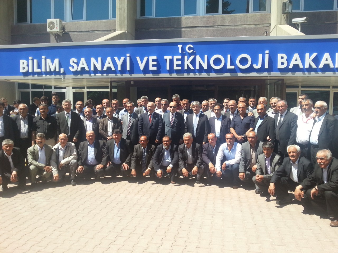 Cumhuriyet ve Gümüşhane Tarihinde Bir İlk... 5