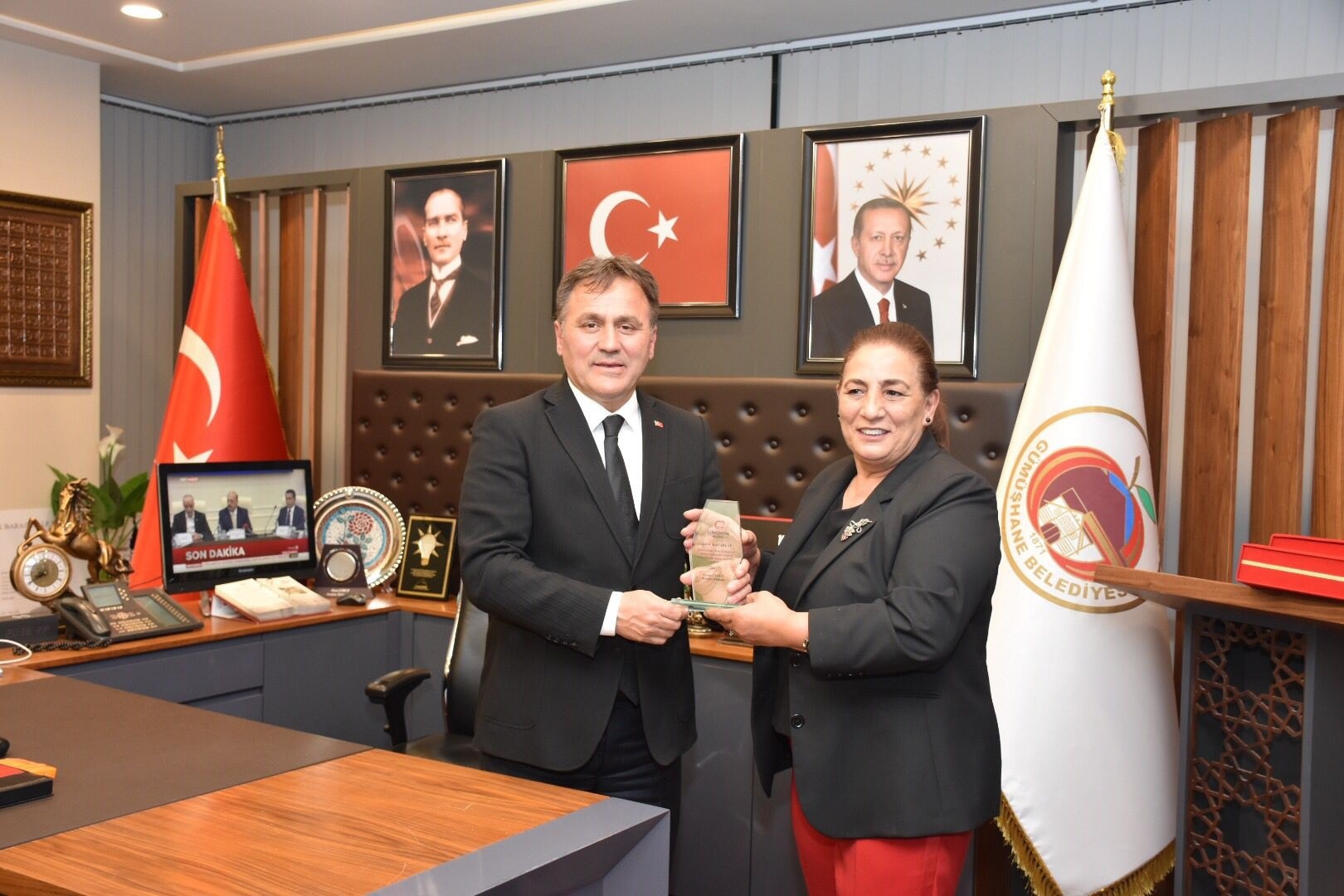 Başkan Çimen, Kent Konseyinin eski ve yeni yönetimini misafir etti 5