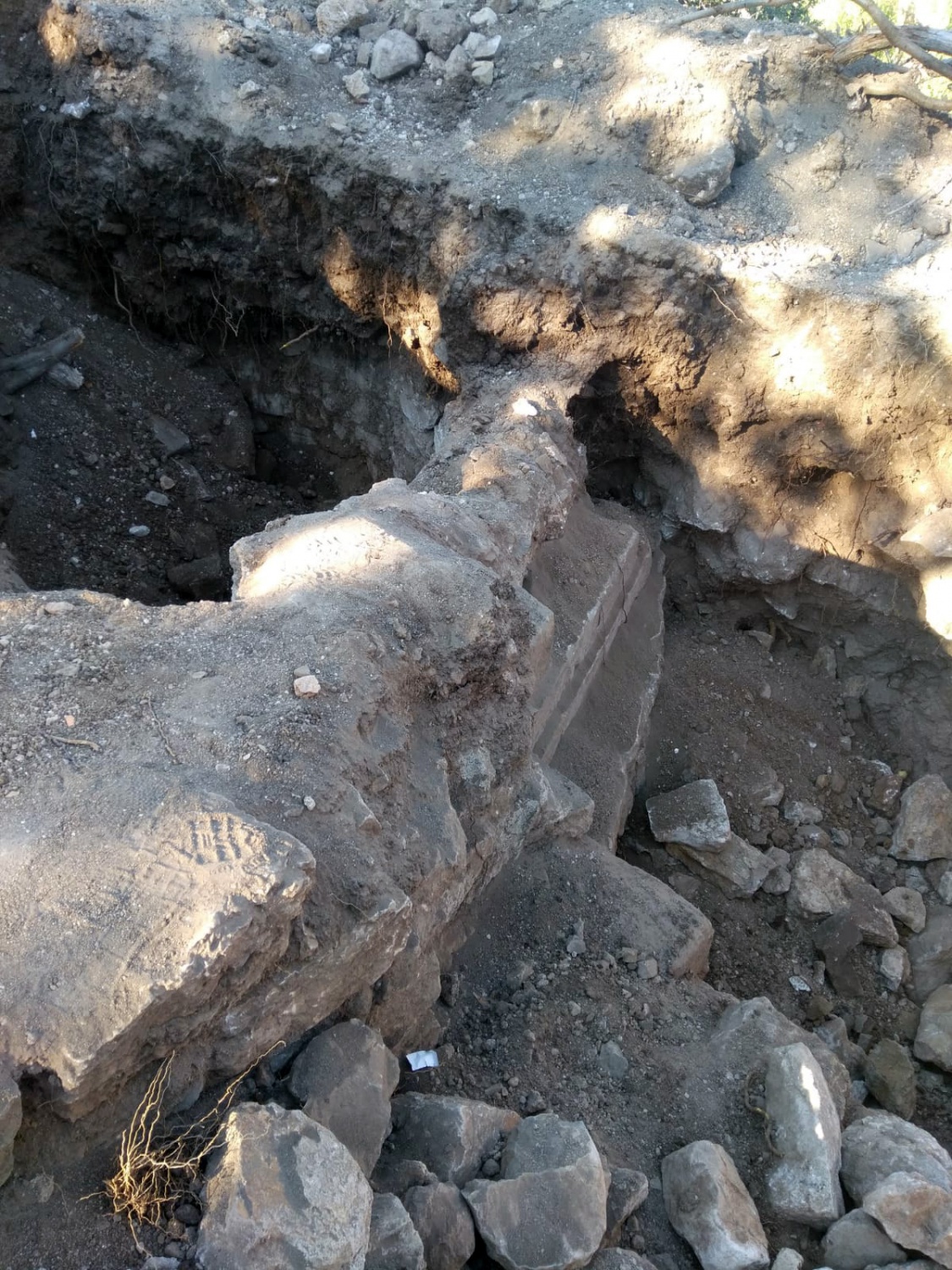 'Güneş Tapınağı' kaçak kazıda ortaya çıktı 16