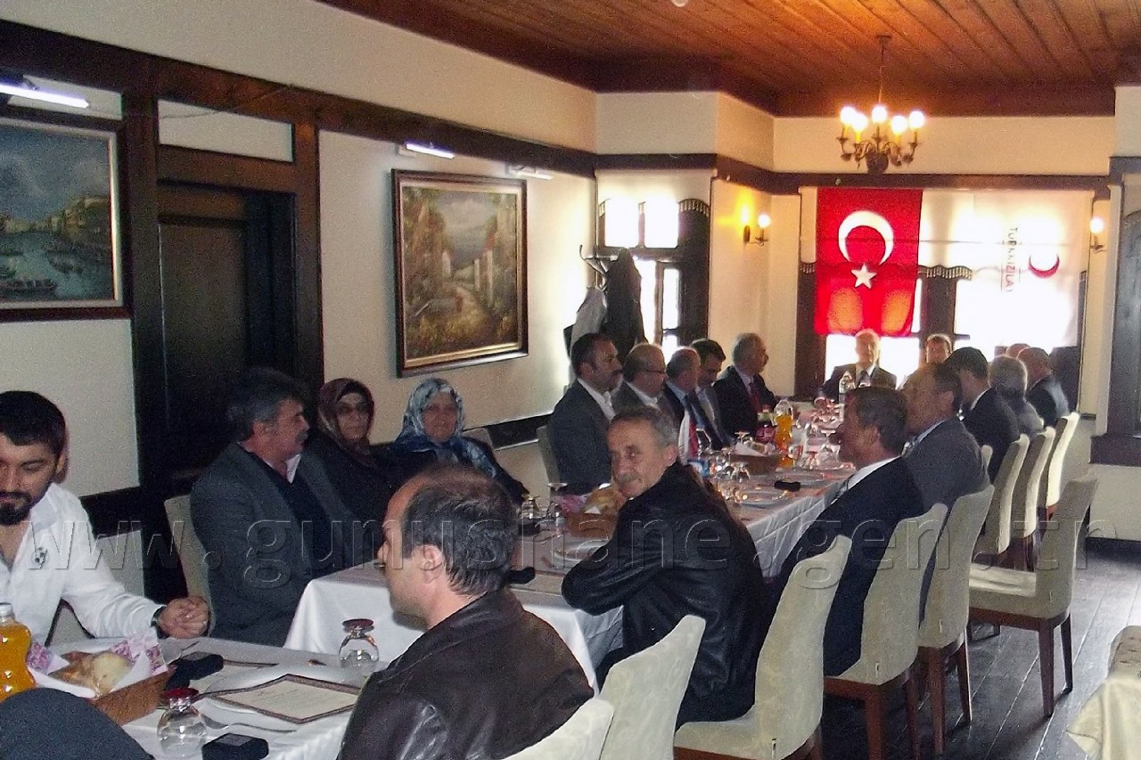 Kızılay'dan Düzenli Kan Bağışlayanlara Madalya 6