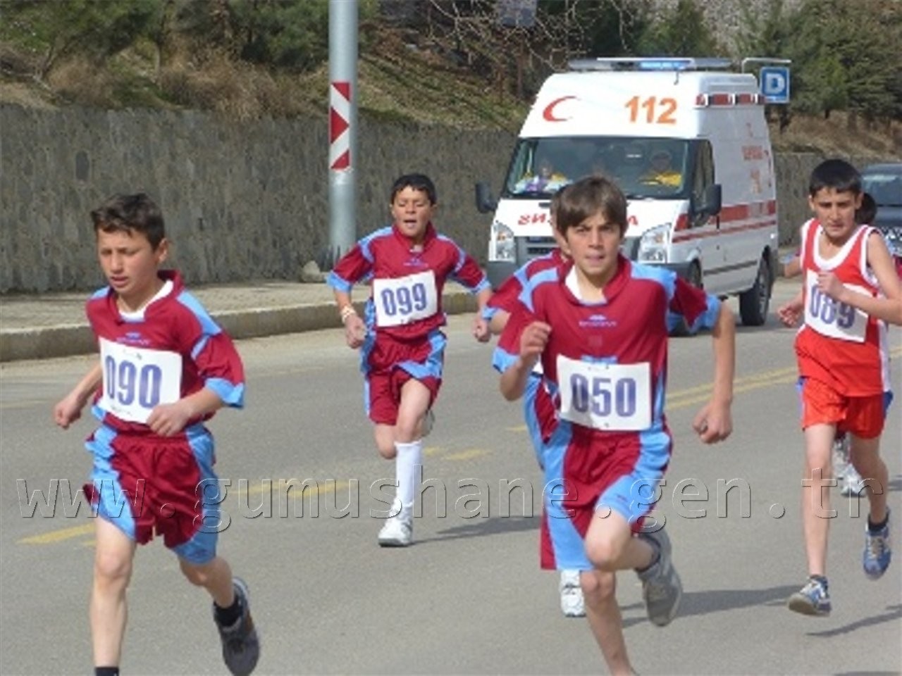 Gümüşhane'de Kurtuluş Yol Koşusu Yapıldı 1