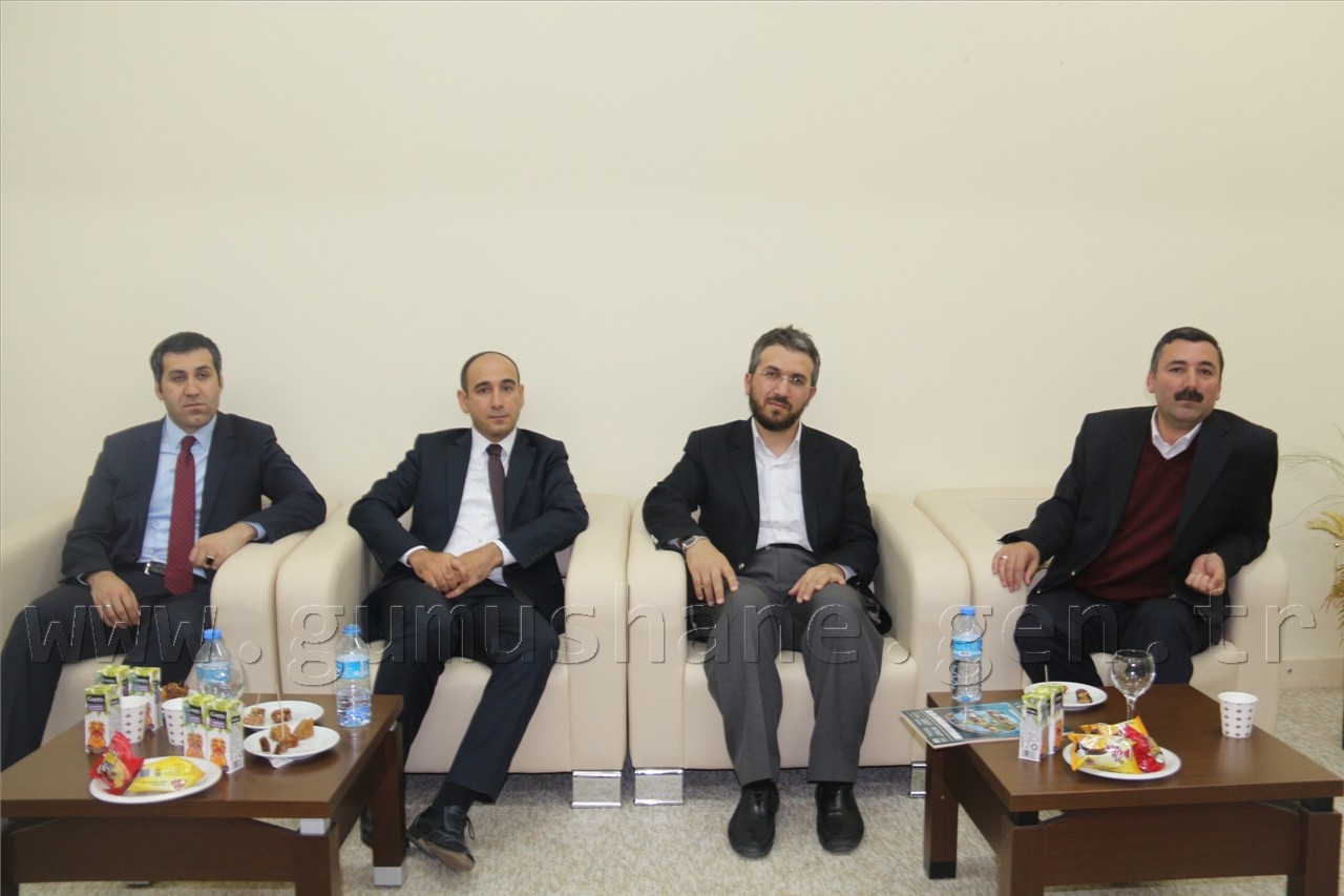 Üstad Necip Fazıl Gümüşhane'de Anıldı 7