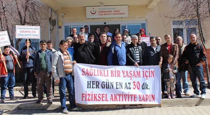 Köse'de Sağlıklı Yaşam Yürüyüşü Yapıldı 6