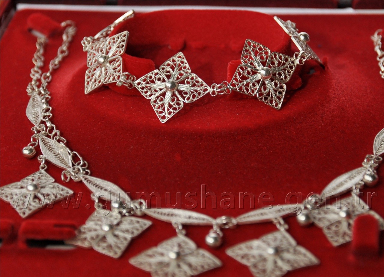 Kursiyerler Belgelerini Aldı 8