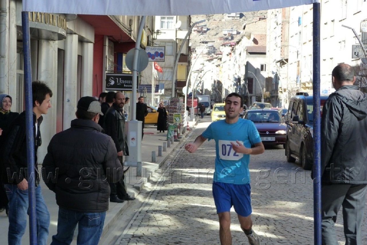 Gümüşhane'de Kurtuluş Koşusu Düzenlendi 5