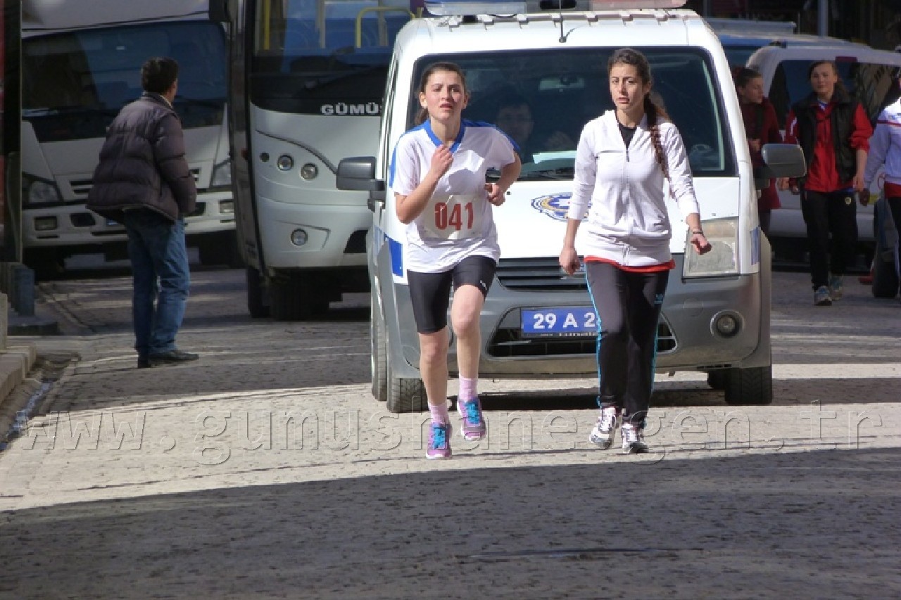 Gümüşhane'de Kurtuluş Koşusu Düzenlendi 7