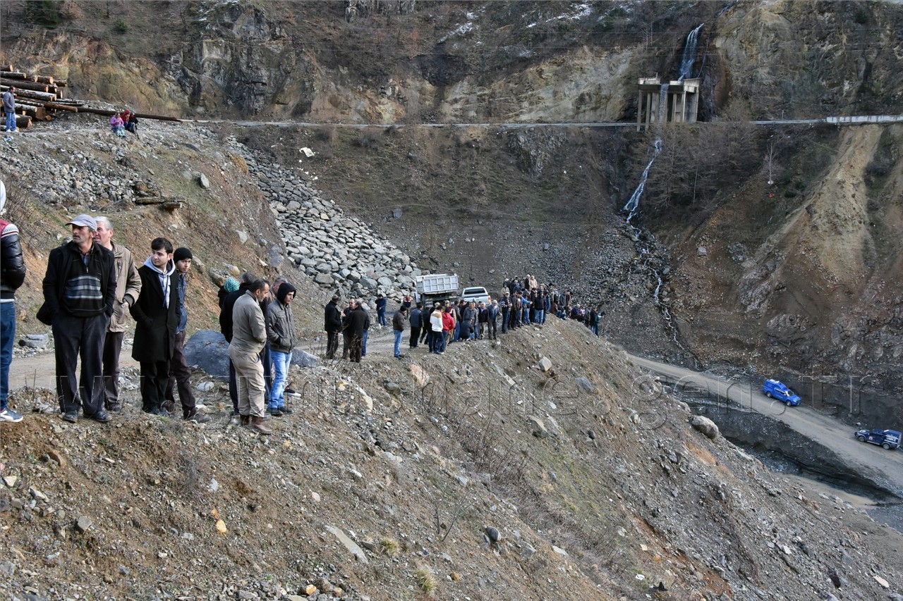 Kürtün Barajında Arama Çalışmaları Devam Ediyor 4