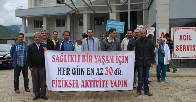 Kürtün'de Sağlıklı Yaşam Yürüyüşü Düzenlendi 4