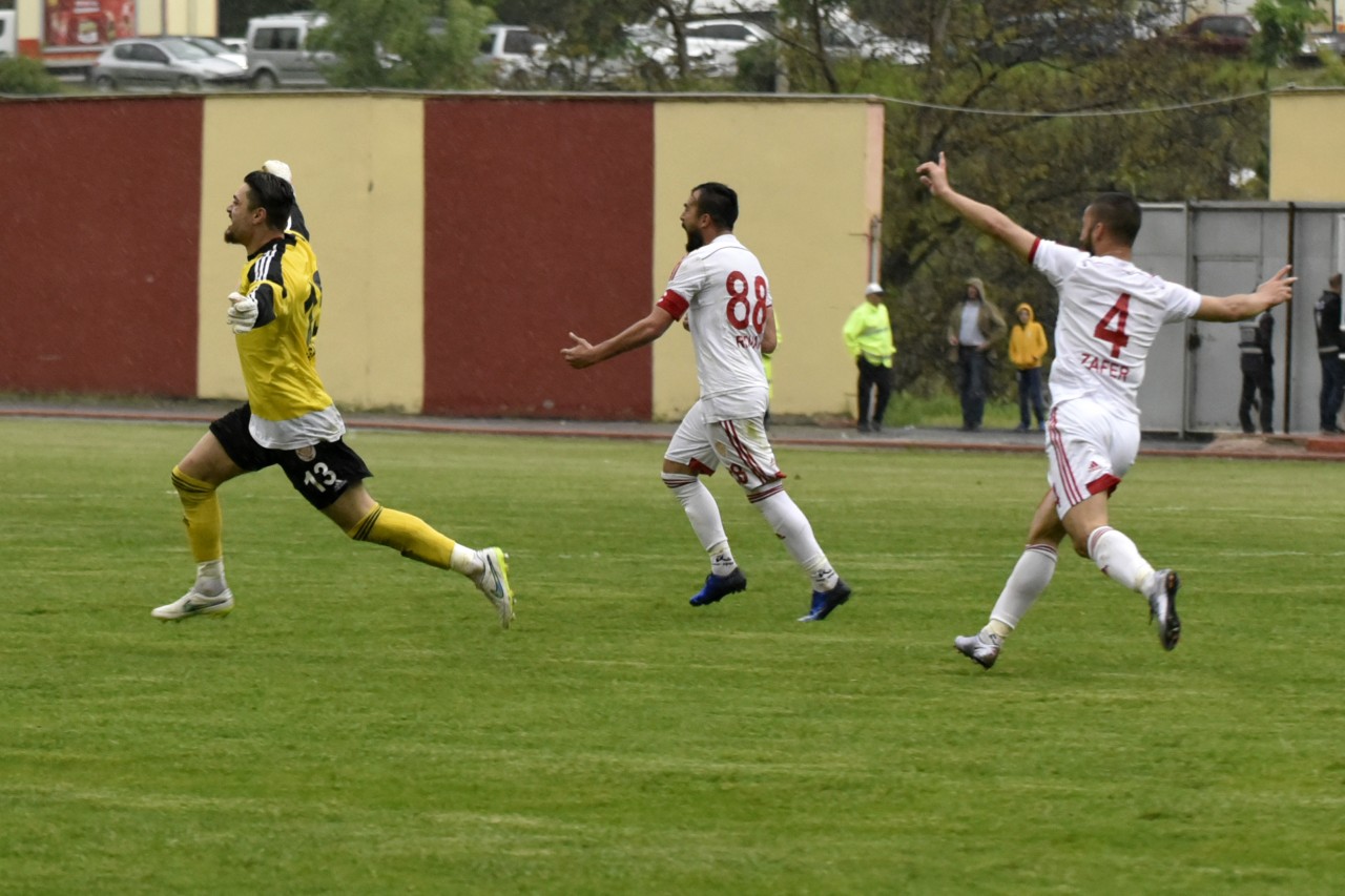 'Buraya hak ederek geldik' 21