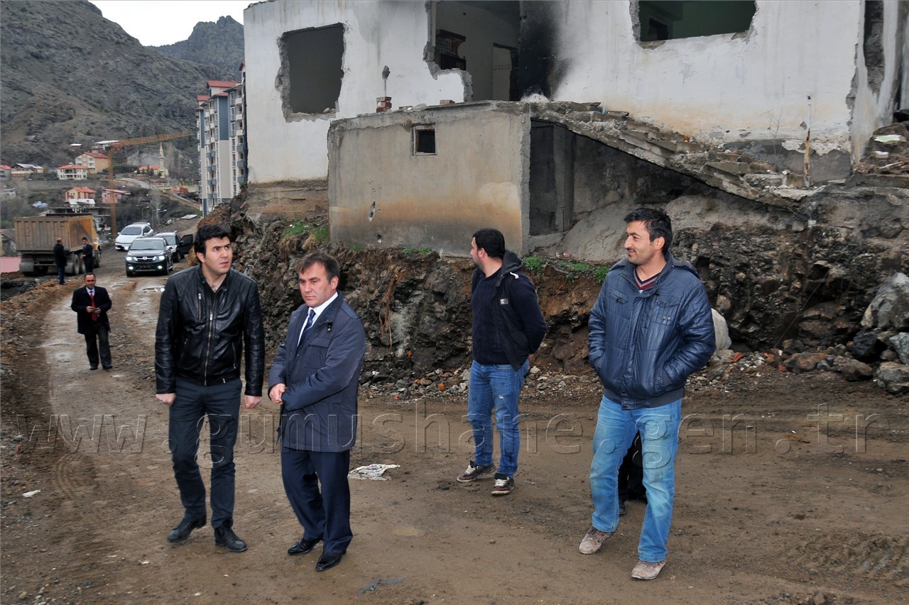 Başkan Çimen, mahallelerde incelemelerde bulundu 1