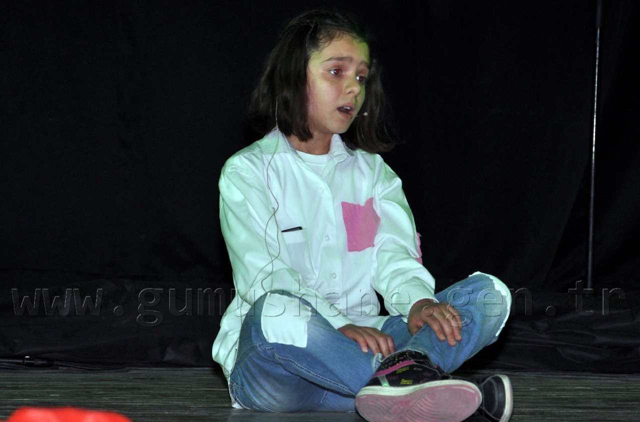 İmam Hatip Ortaokulundan Kutlu Doğum Programı 15