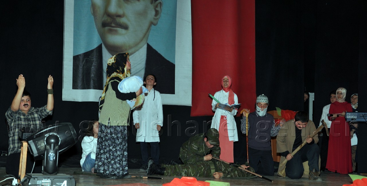 İmam Hatip Ortaokulundan Kutlu Doğum Programı 8