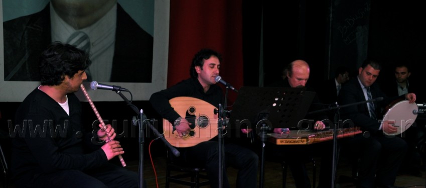 Gümüşhane'de Duygu Dolu Naat Gecesi 9