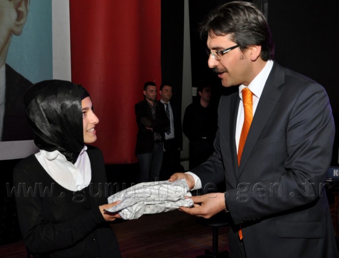 Gümüşhane'de Duygu Dolu Naat Gecesi 10