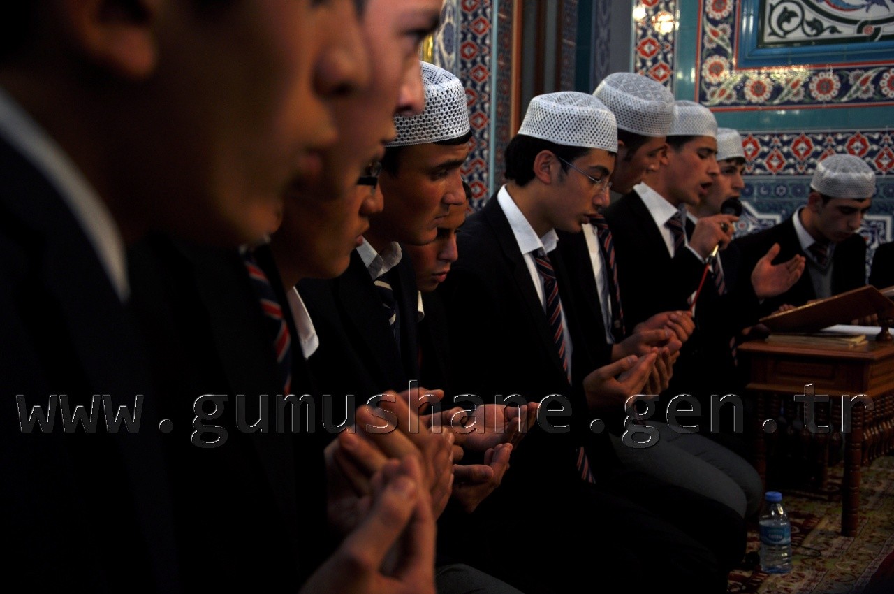İmam Hatip Lisesi Öğrencilerinden Örnek Davranış 14