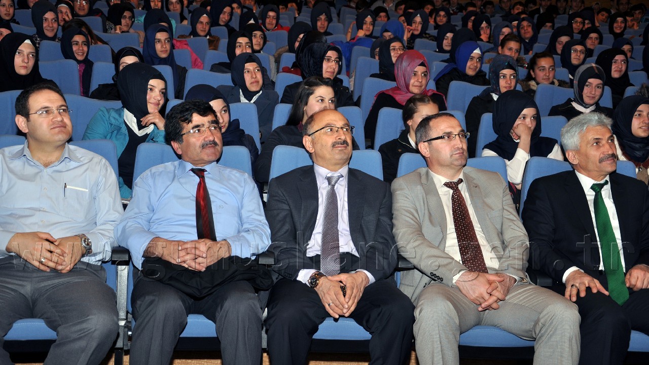 İmam Hatip Öğrencilerine ve Öğretmenlere Seminer 3