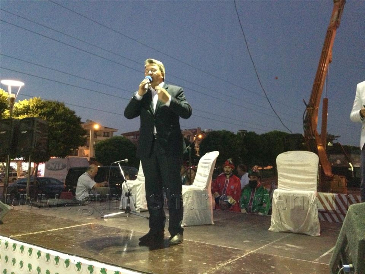 Üstün'ün İftar Programları Belli Oldu 4