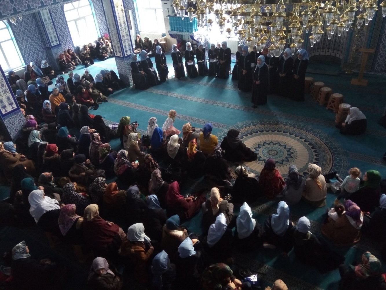 Kadınlara özel mevlid programı 1