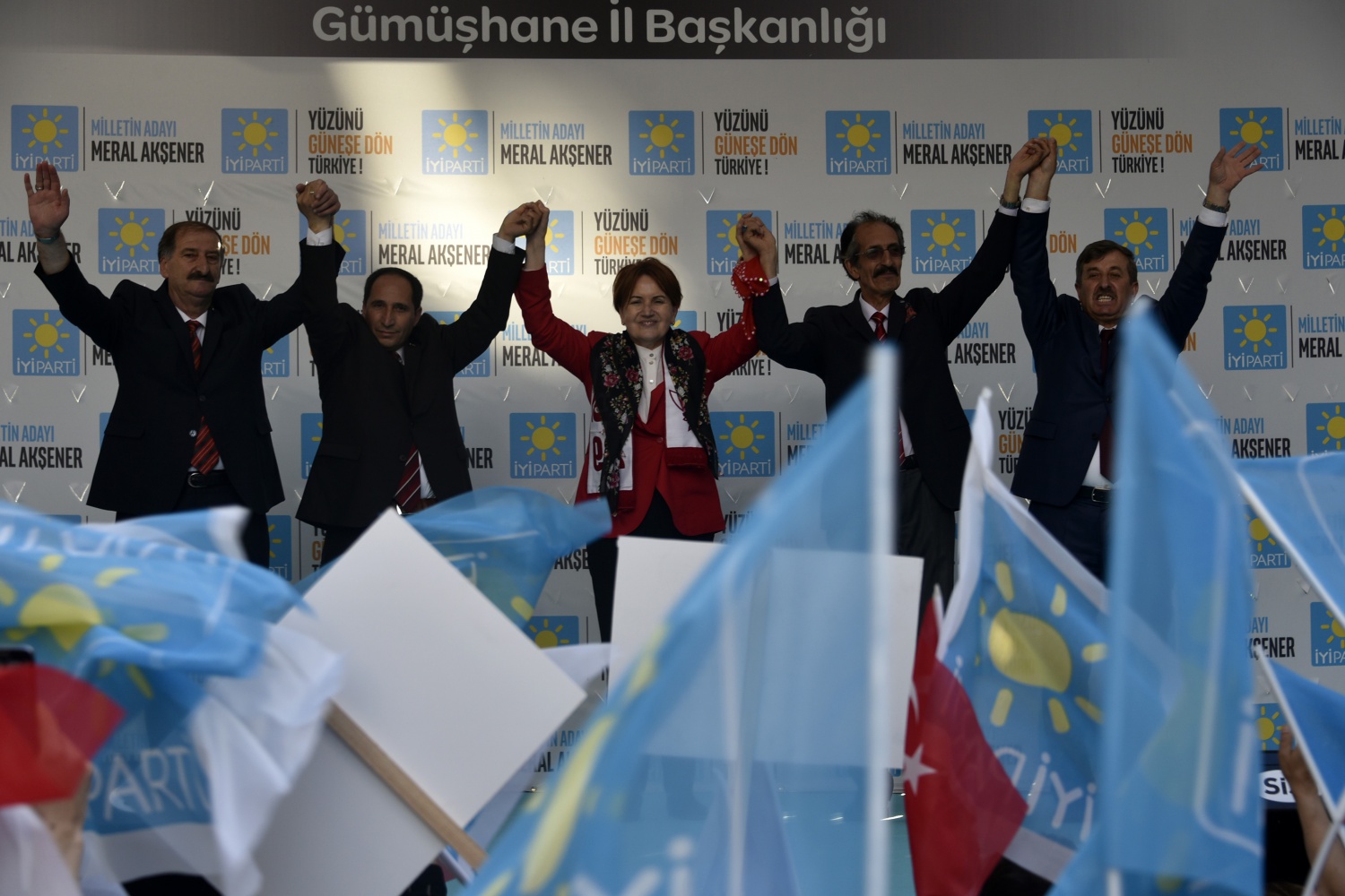Akşener Gümüşhane’de 28