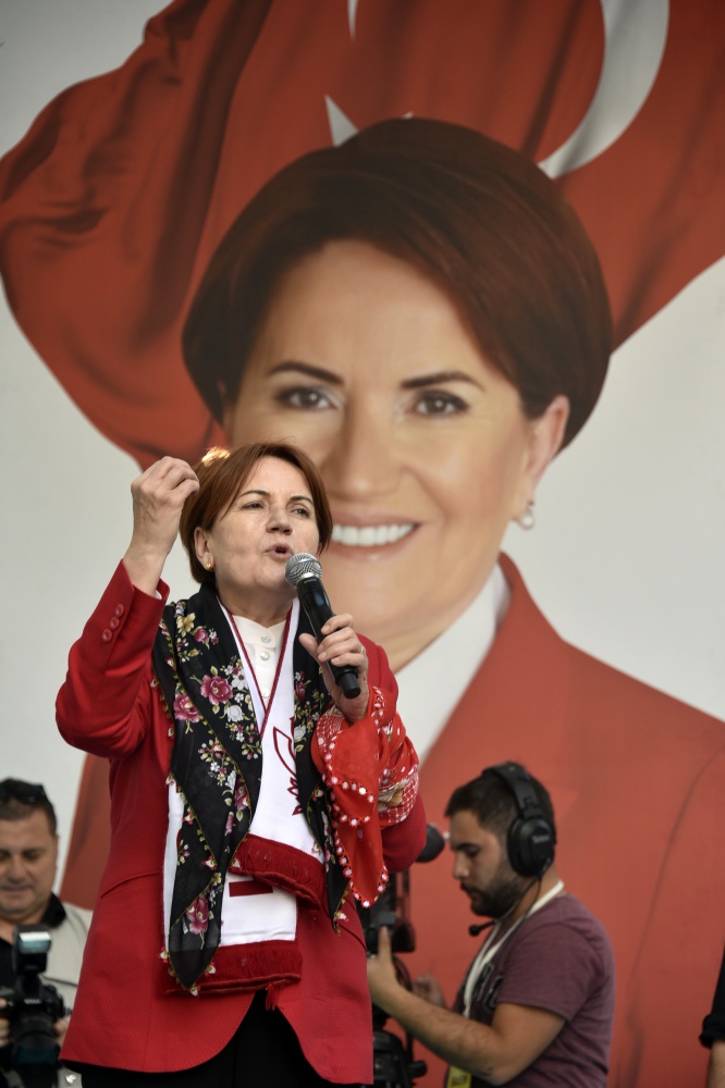 Akşener Gümüşhane’de 24