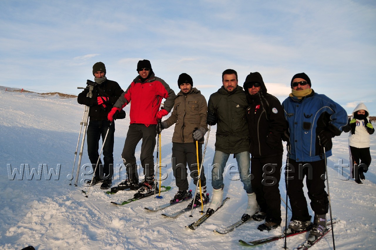 Zigana'da Kayak Şenliği Düzenlendi 11