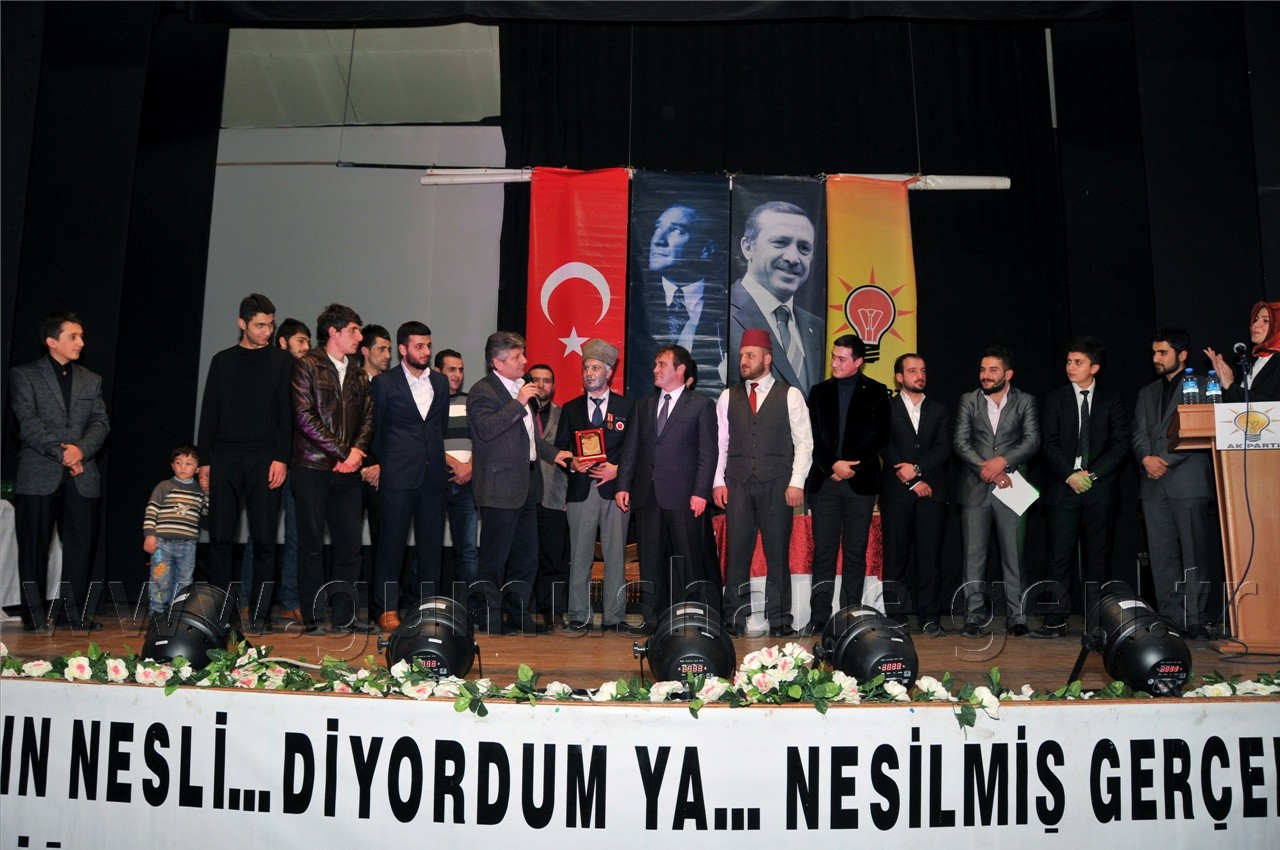 AK Gençlik Akif'i Andı 7