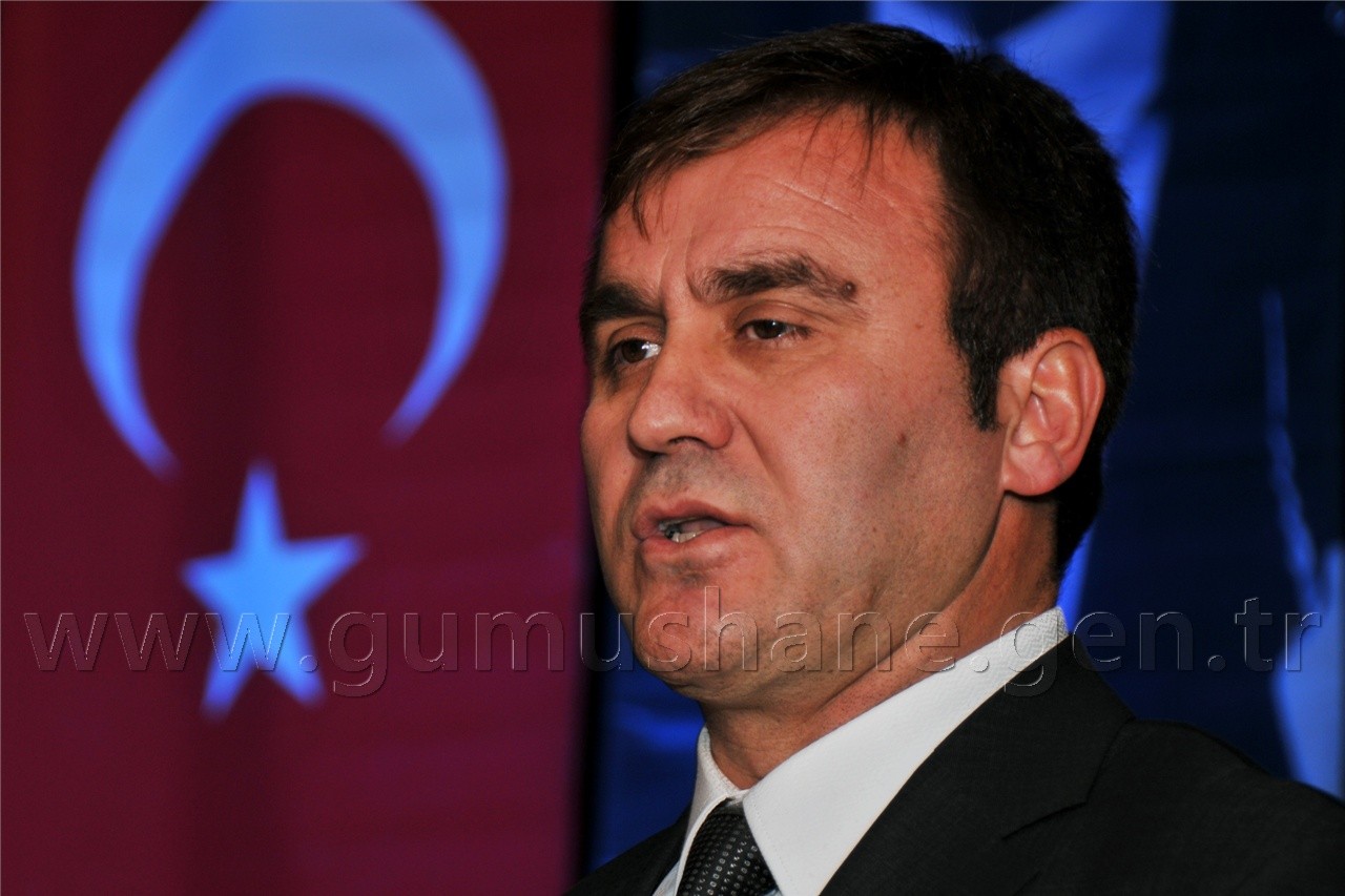 AK Gençlik Akif'i Andı 10