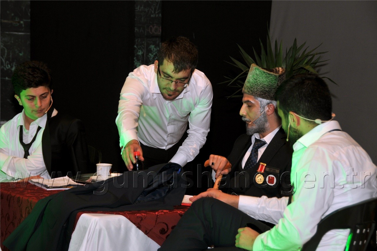 AK Gençlik Akif'i Andı 17