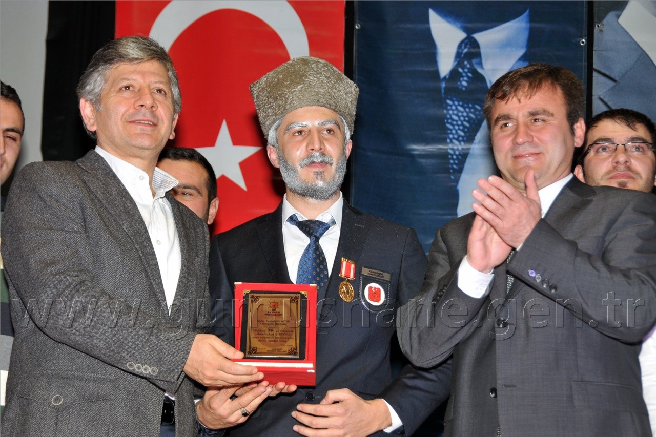 AK Gençlik Akif'i Andı 23