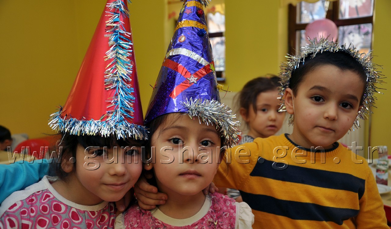 Minikler 2013'e Merhaba Dedi 4