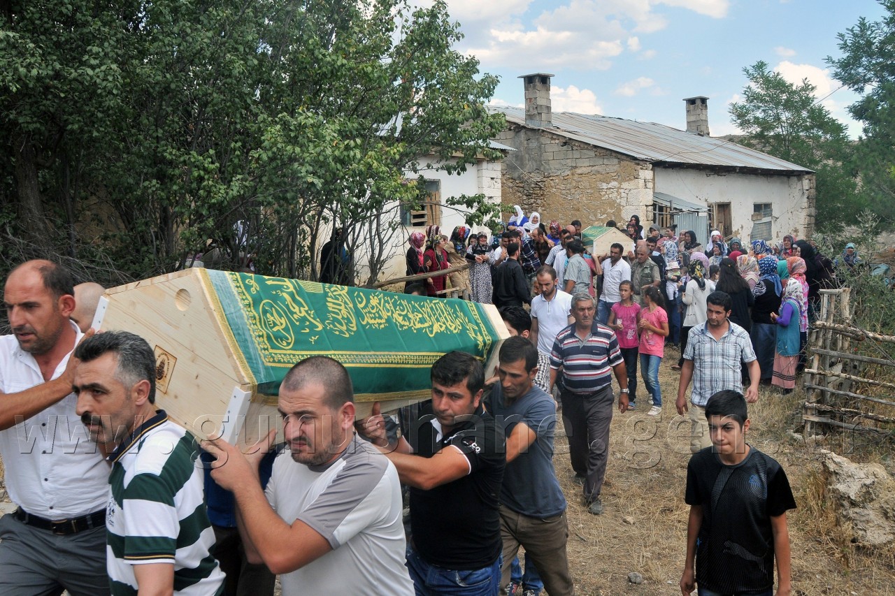 İnşaat İşçileri Son Yolculuklarına Uğurlandı 3