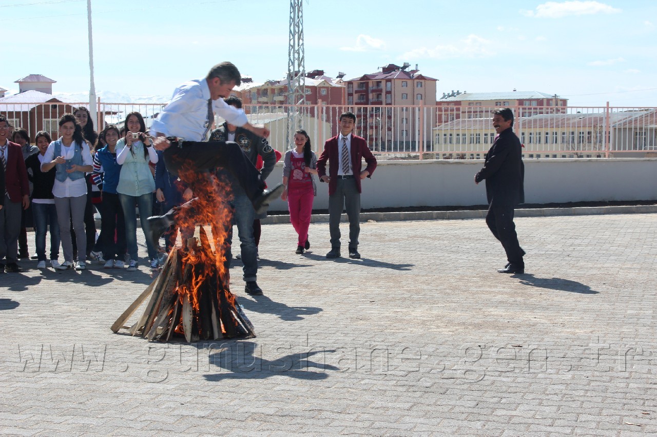 Şehit Teğmen Tuna Kara Anadolu Lisesi Nevruz Geleneğini Devam Ettirdi 13
