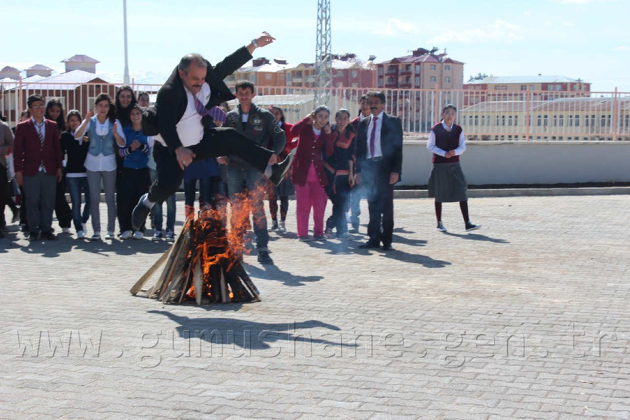 Şehit Teğmen Tuna Kara Anadolu Lisesi Nevruz Geleneğini Devam Ettirdi 14