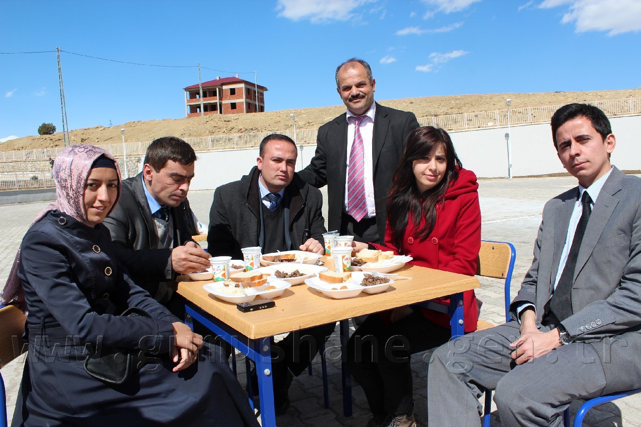 Şehit Teğmen Tuna Kara Anadolu Lisesi Nevruz Geleneğini Devam Ettirdi 17