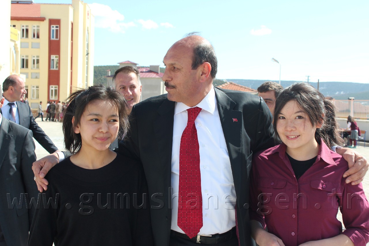 Şehit Teğmen Tuna Kara Anadolu Lisesi Nevruz Geleneğini Devam Ettirdi 3