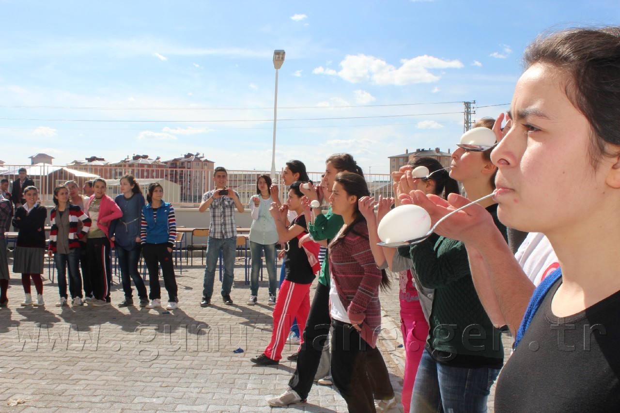 Şehit Teğmen Tuna Kara Anadolu Lisesi Nevruz Geleneğini Devam Ettirdi 9