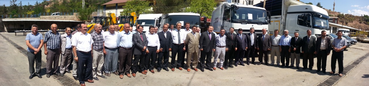 Milletvekili Aydın Gümüşhane’de Çalınmadık Kapı Sıkılmadık El Bırakmıyor 4