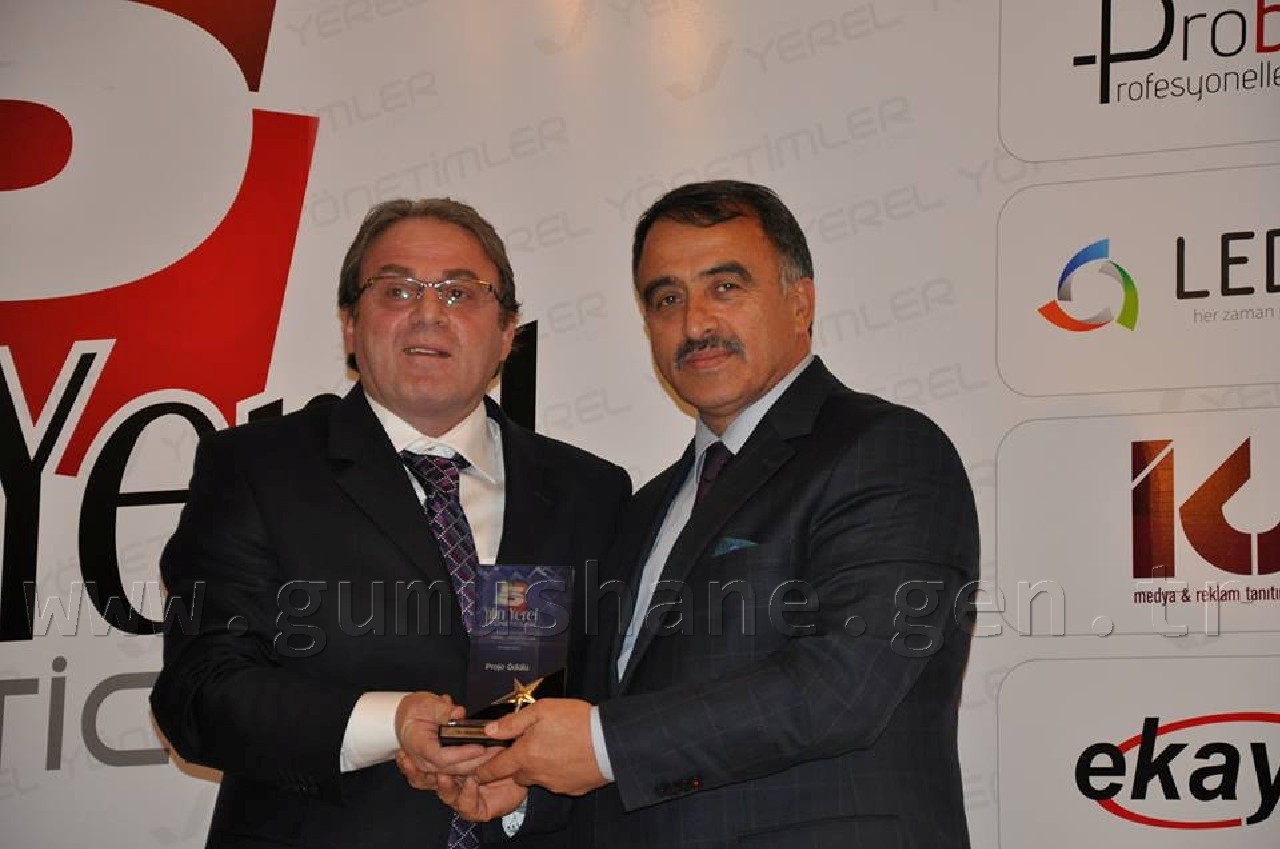 Başkan Canlı Ödülünü Aldı 2