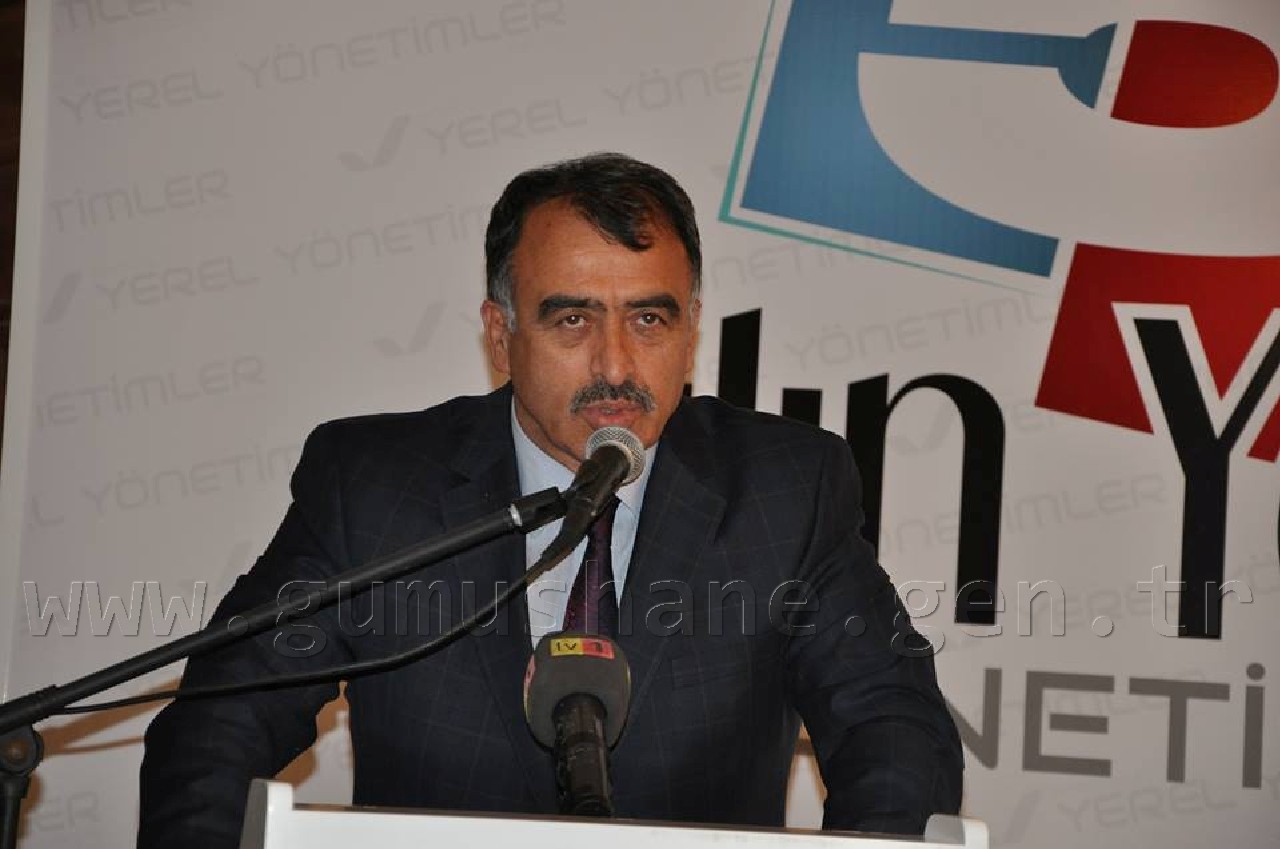 Başkan Canlı Ödülünü Aldı 4