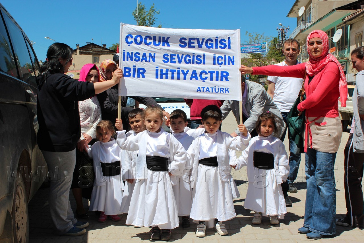 Şiran'da Okul Öncesi Eğitim Şenlikleri Başladı 6