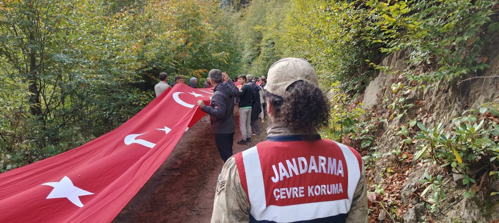 Jandarma her fırsatta bilgilendiriyor 2