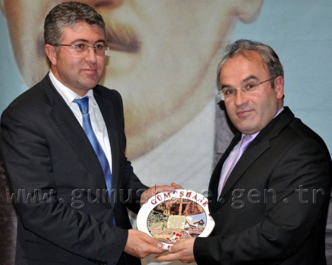 Demokrasi Şehitlerine Saygı Paneli Düzenlendi 5