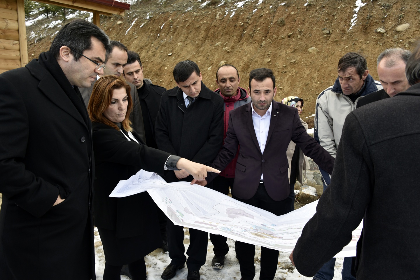 Vali Memiş Özkürtün'de 1