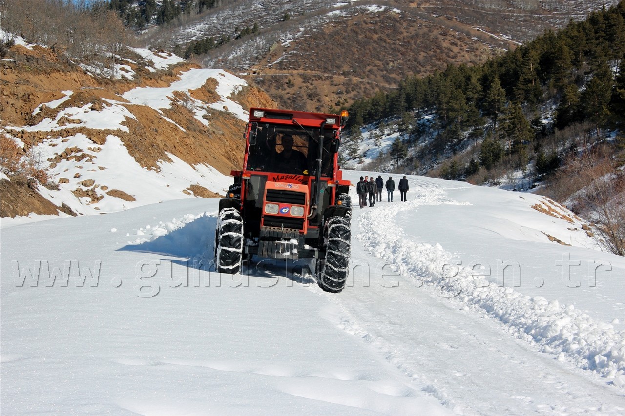 İkisu-Şiran Karayolunda İlginç Eylem 3